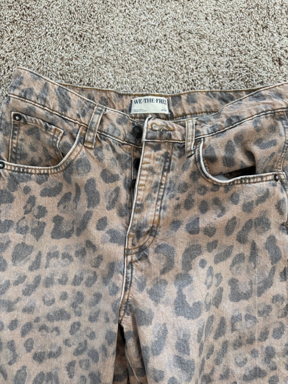 Free People Leopard Print High-Waist Women’s Jeans - Picture 5 of 5